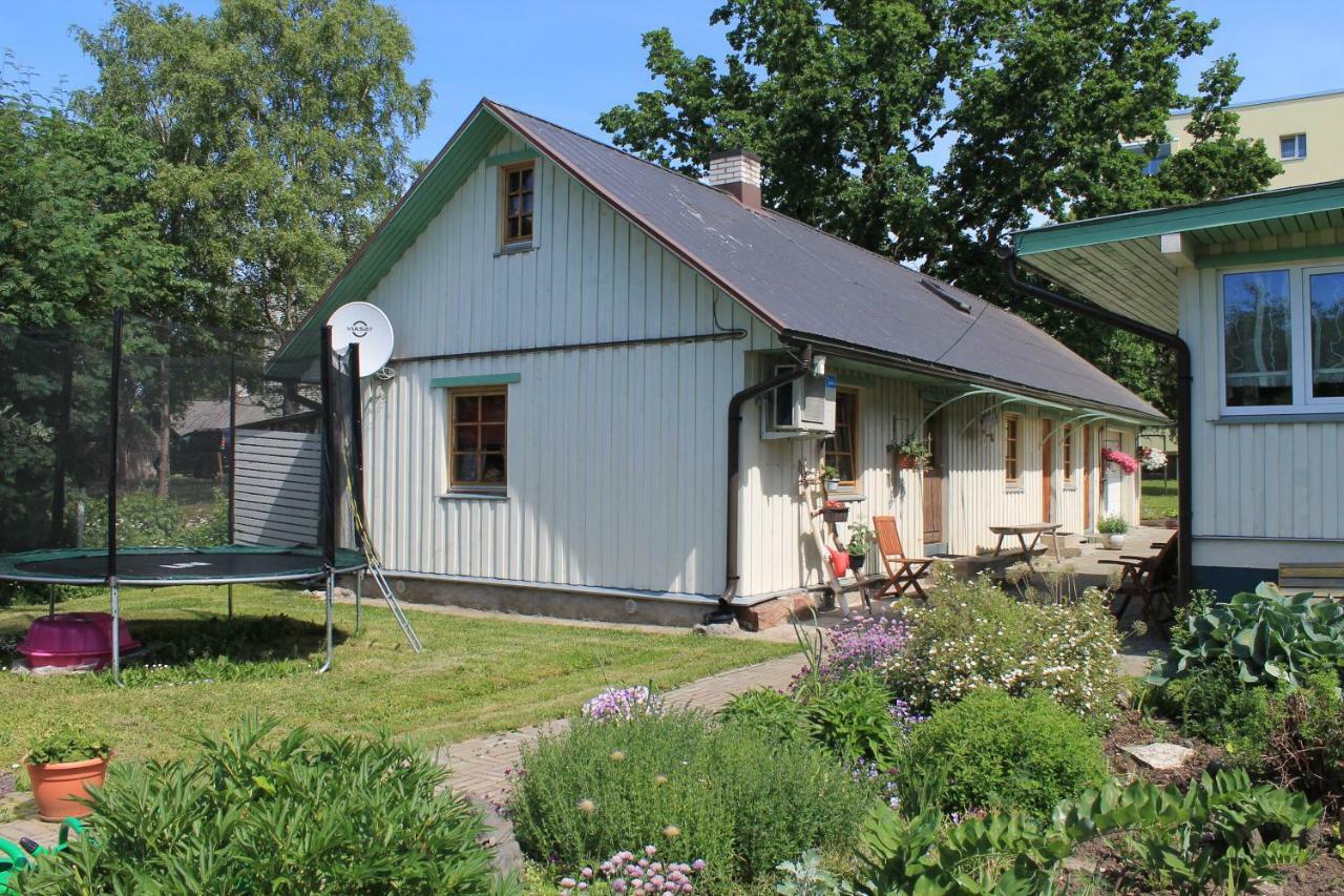 Posti Holiday Home Раквере Экстерьер фото